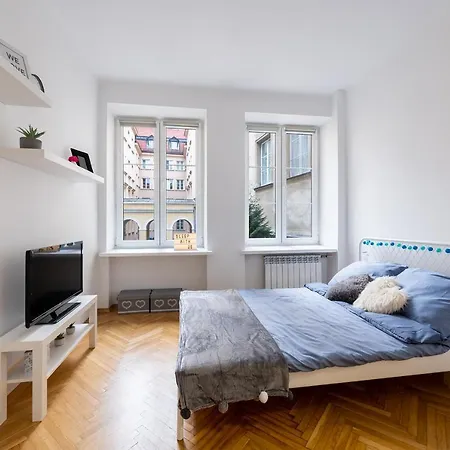 Krakowskie Przedmiescie 63: Private Apartment in Old Town Warsaw Exterior photo